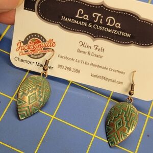 Bronze Metal Upside Tear Drop Turquoise Accent Earrings